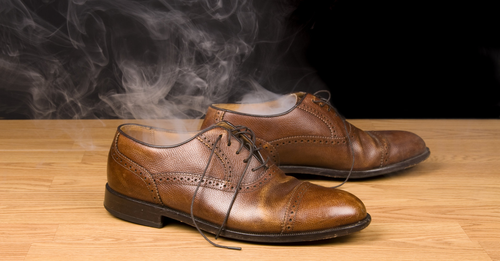 Как избавиться от запаха в обуви